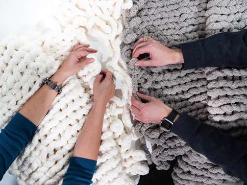 Bring Your Own Yarn - Chunky Knit Blanket