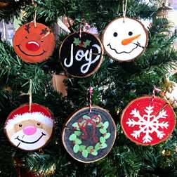 Christmas Wood Round Ornaments