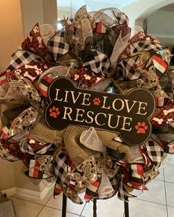 DIY - Live, Love, Rescue Wreath Making class