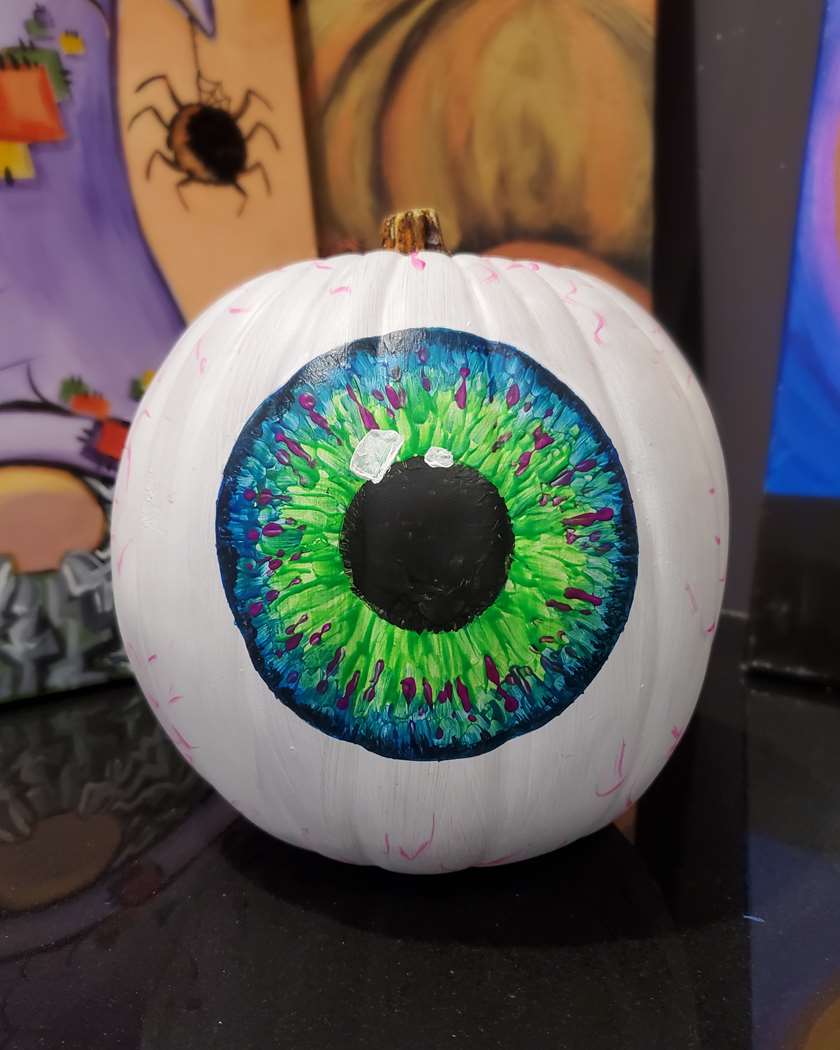 Paint a Craft Pumpkin Black Light! IN STUDIO CLASS ❤🎨😍 11x14 Doors Open at 6:40! Reserve today, Space Limited