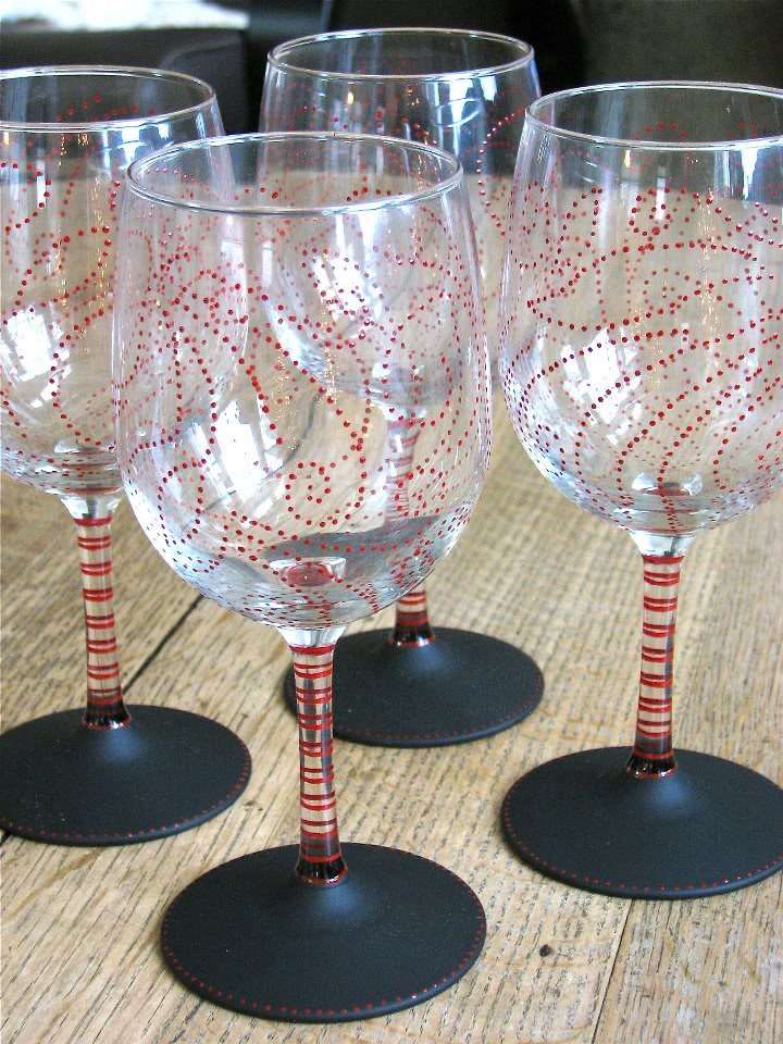 Paint Wine Glasses For Your Next Girls' Night In! - Pinot's Palette