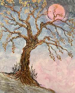 Tree Of Mystery Glue Gun Art Fri Aug 23 7pm At The District