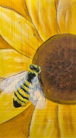 Wood Board Bee and Sunflower
